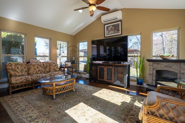 722 Fuller Road, Trenton, GA 30752