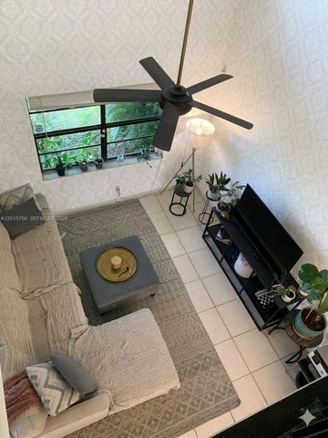 341 Ives Dairy Rd 341-06, Miami, FL 33179