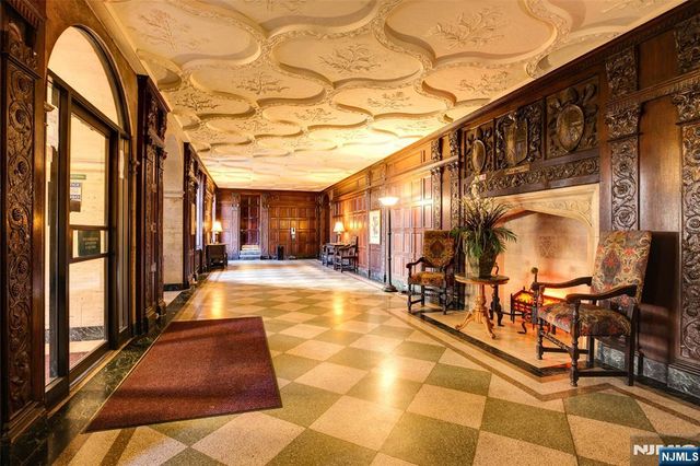 363-377 Mount Prospect 2AW, Newark, NJ 07104