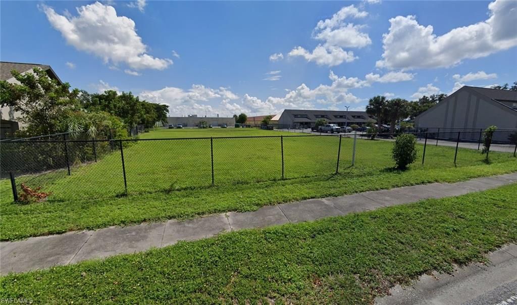 5225 Ramsey WAY, FORT MYERS, FL 33907 — photo 3