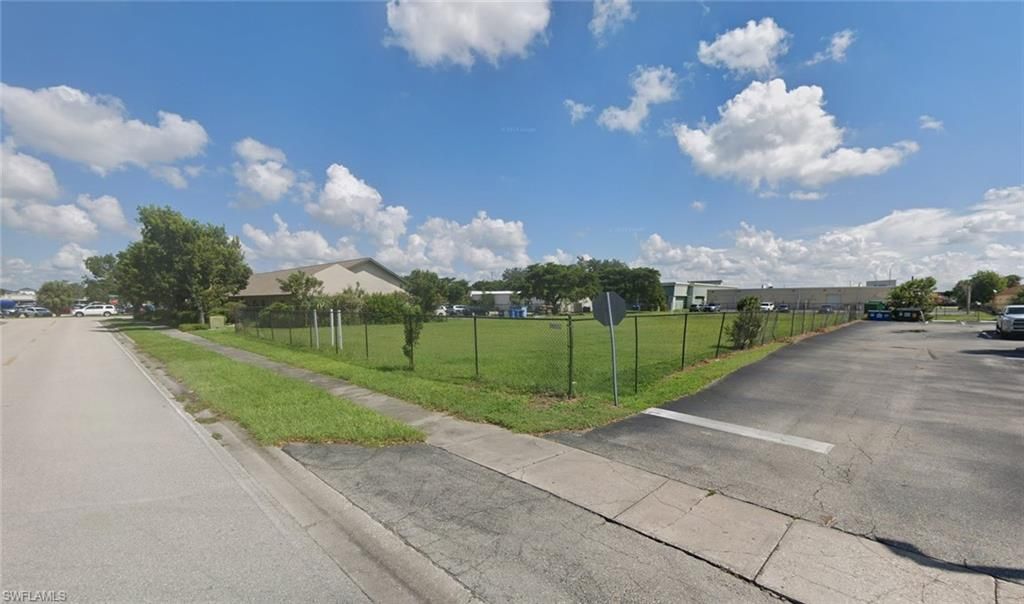 5225 Ramsey WAY, FORT MYERS, FL 33907 — photo 4