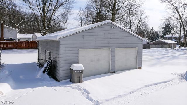 2144 Echo Road, Stow, OH 44224