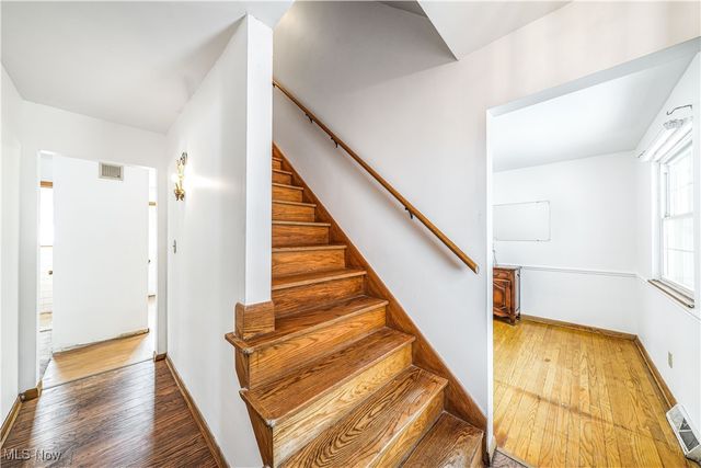 2144 Echo Road, Stow, OH 44224