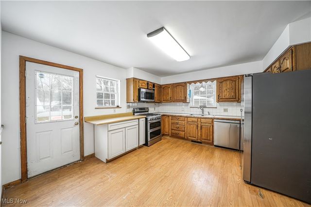 2144 Echo Road, Stow, OH 44224