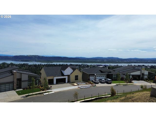 498 N Z Cir, Washougal, WA 98671