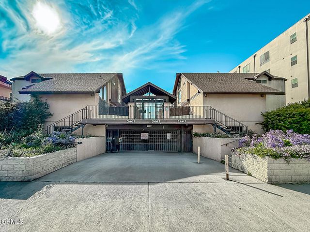 5465 Newcastle Avenue 6, Encino, CA 91316