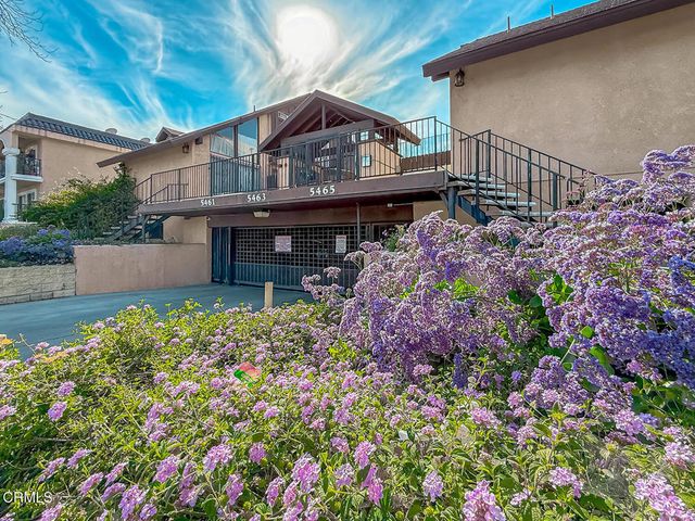 5465 Newcastle Avenue 6, Encino, CA 91316