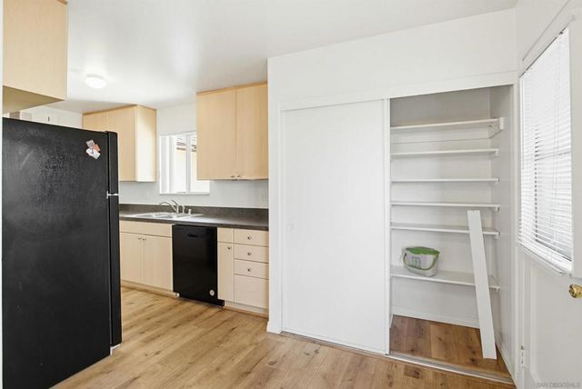 5409 Limerick Ave, San Diego, CA 92117