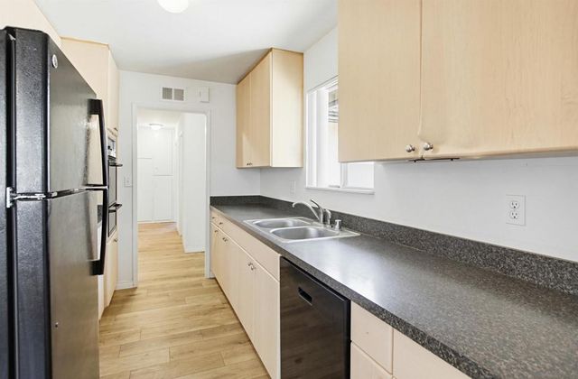 5409 Limerick Ave, San Diego, CA 92117