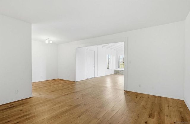 5409 Limerick Ave, San Diego, CA 92117