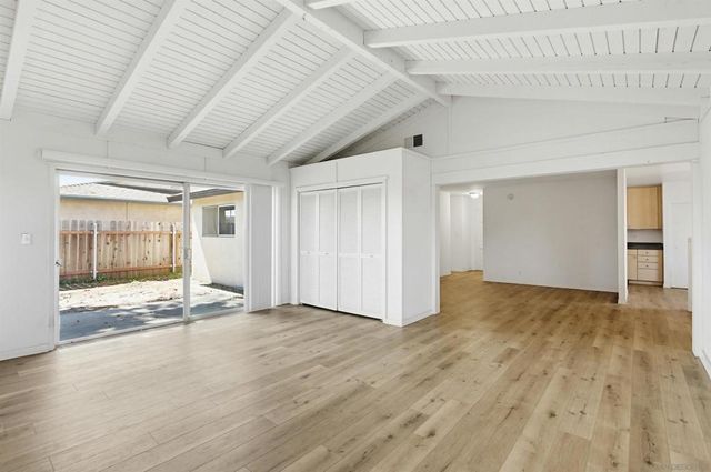 5409 Limerick Ave, San Diego, CA 92117