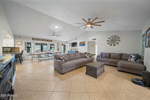 28432 W HIGHWAY 60 --, Morristown, AZ 85342