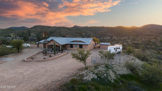 28432 W HIGHWAY 60 --, Morristown, AZ 85342