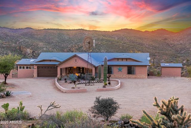 28432 W HIGHWAY 60 --, Morristown, AZ 85342