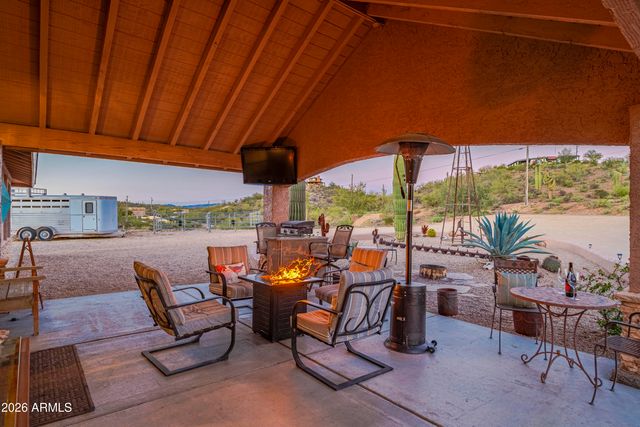 28432 W HIGHWAY 60 --, Morristown, AZ 85342