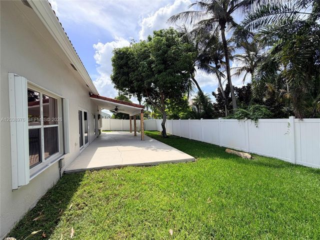 13040 SW 20th St, Miramar, FL 33027