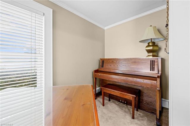 3724 Smitherman Road, East Bend, NC 27018