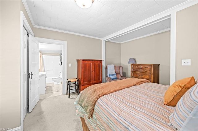 3724 Smitherman Road, East Bend, NC 27018