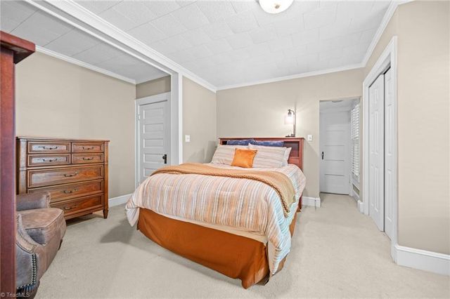 3724 Smitherman Road, East Bend, NC 27018