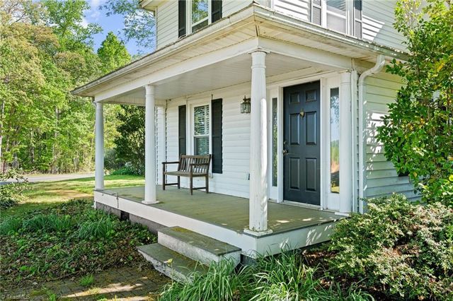 3724 Smitherman Road, East Bend, NC 27018