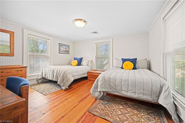 3724 Smitherman Road, East Bend, NC 27018