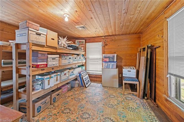 3724 Smitherman Road, East Bend, NC 27018