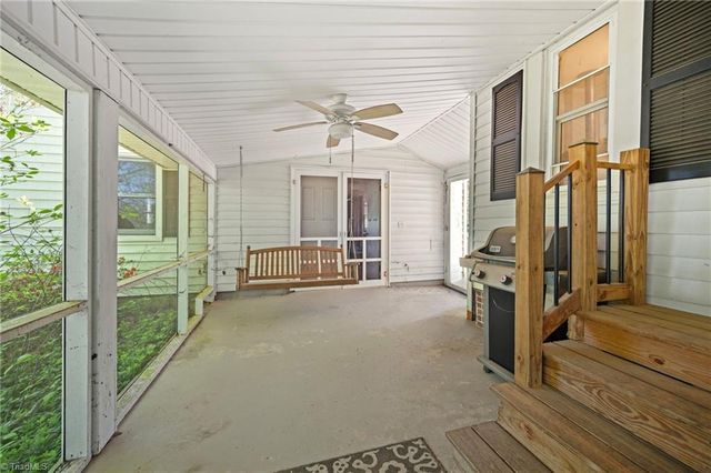 3724 Smitherman Road, East Bend, NC 27018