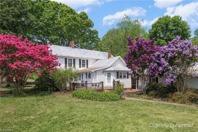3724 Smitherman Road, East Bend, NC 27018