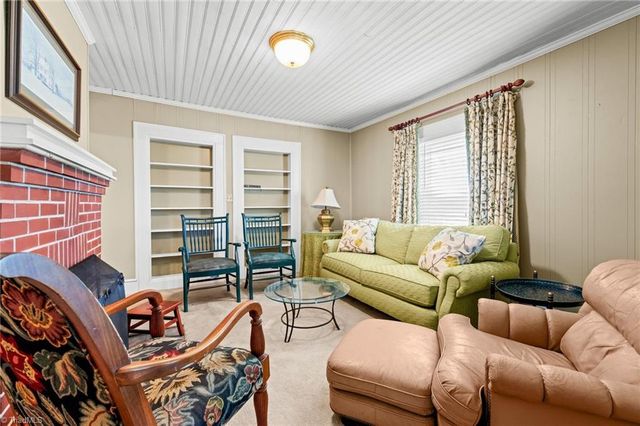 3724 Smitherman Road, East Bend, NC 27018