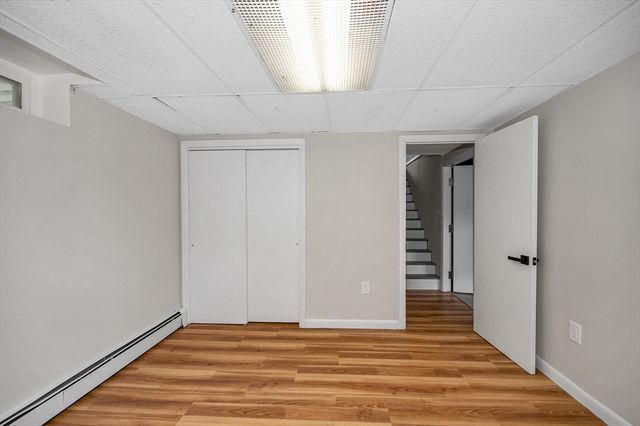 13 Mount Ave, Worcester, MA 01606