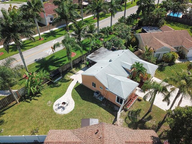 9785 Ridgecreek Road Road, Boca Raton, FL 33496