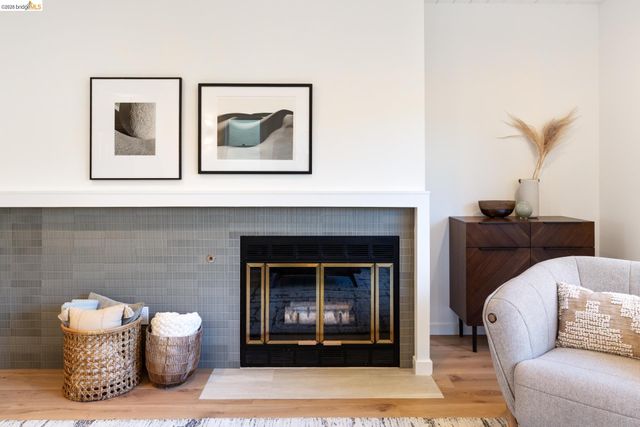 1207 Cornell Ave, Berkeley, CA 94706