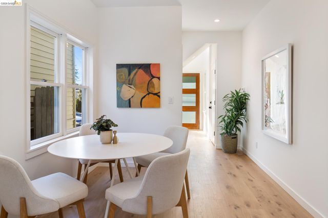 1207 Cornell Ave, Berkeley, CA 94706