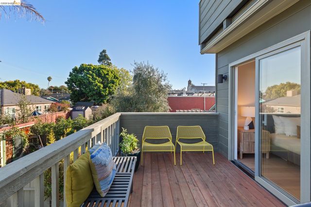 1207 Cornell Ave, Berkeley, CA 94706