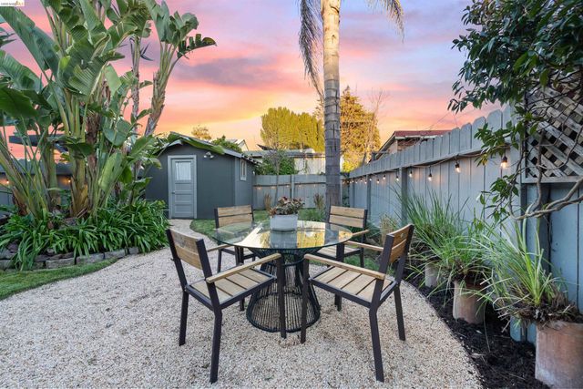 1207 Cornell Ave, Berkeley, CA 94706