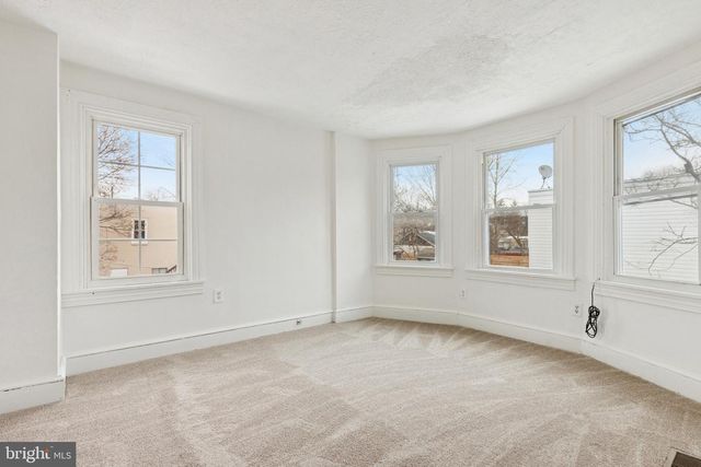 415 WALNUT ST, Pottstown, PA 19464