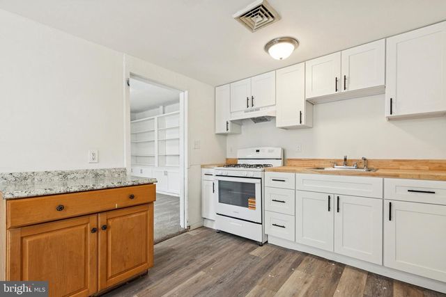415 WALNUT ST, Pottstown, PA 19464