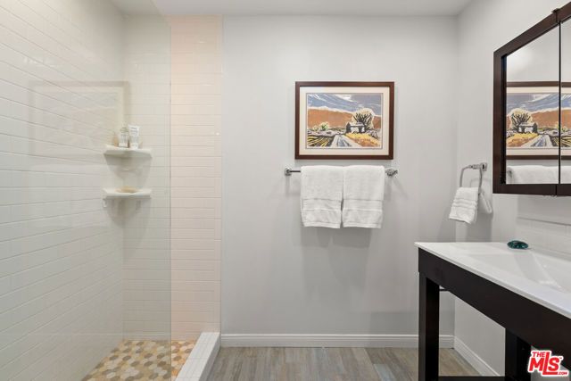 15114 Hesby Street, Sherman Oaks, CA 91403