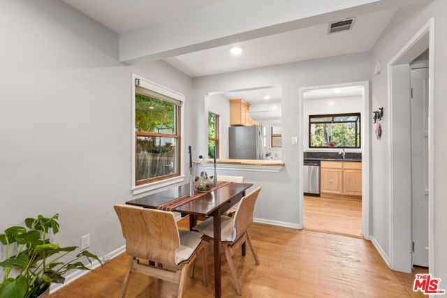15114 Hesby Street, Sherman Oaks, CA 91403