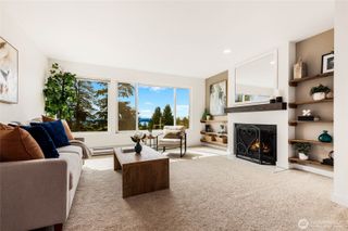 215 N 120th Street #301, Seattle, WA 98133