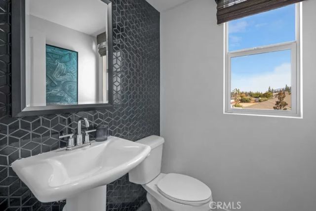 1576 Lima Way 4, Placentia, CA 92870