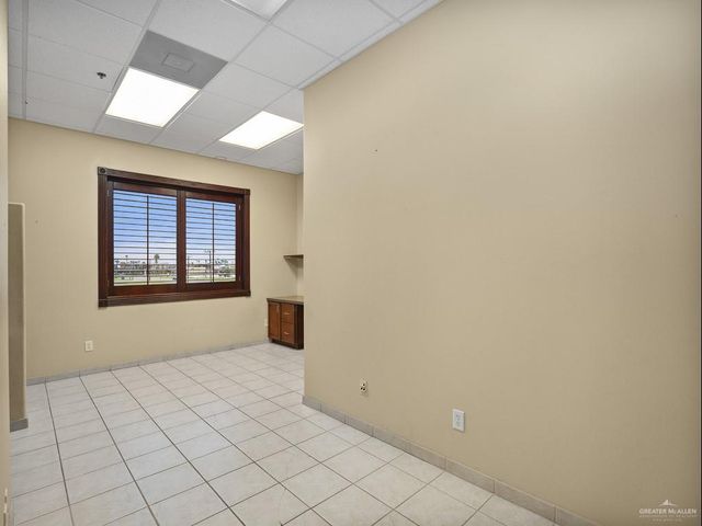 4901 S Mccoll Road, Edinburg, TX 78539