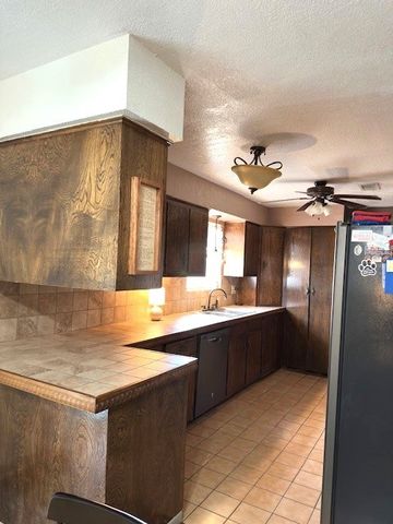 771 Hummingbird, Fort Stockton, TX 79735