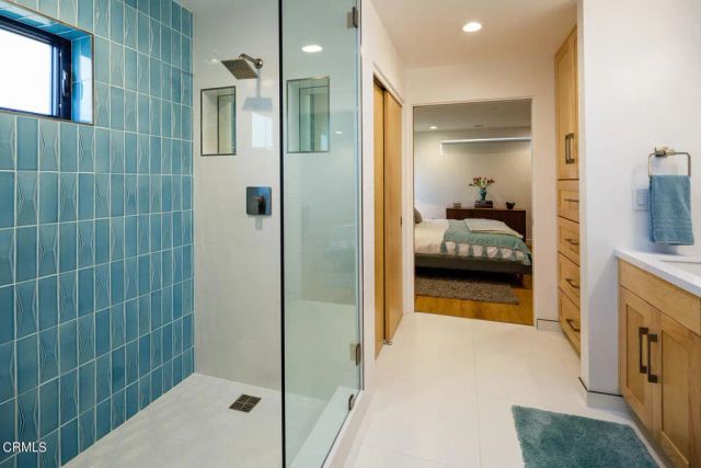 3920 Ocean Drive, Oxnard, CA 93035