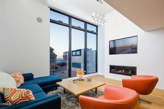 3920 Ocean Drive, Oxnard, CA 93035