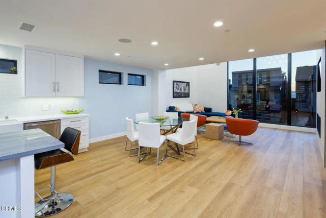3920 Ocean Drive, Oxnard, CA 93035
