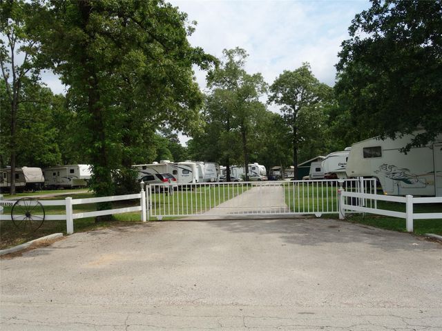 3620 Honea Egypt Rd, Montgomery, TX 77316