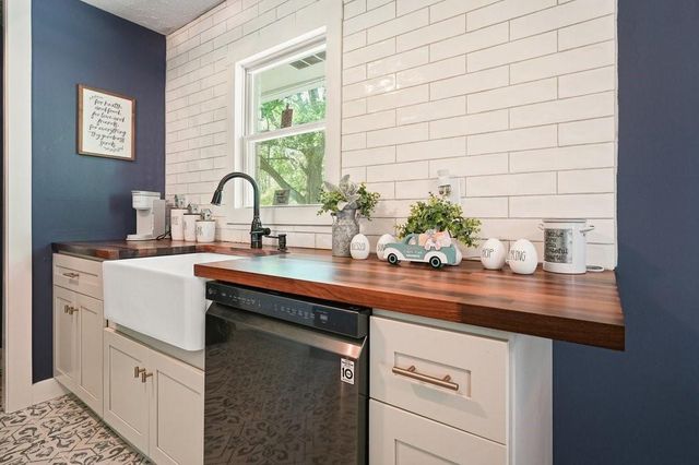 1214 Marshall Fuller Road, Dallas, GA 30157