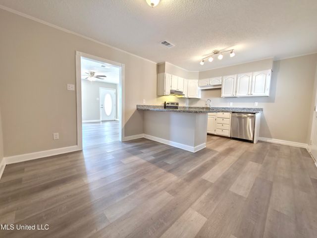 7137 Mandarin Drive, Biloxi, MS 39532