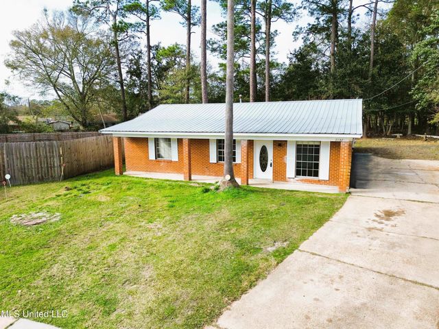 7137 Mandarin Drive, Biloxi, MS 39532